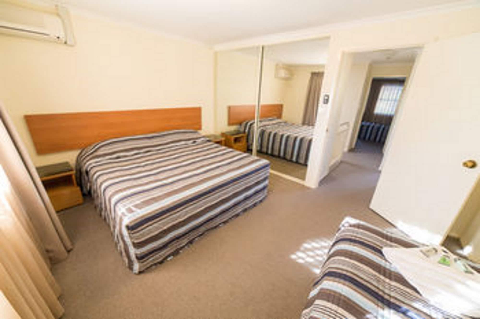 Peninsula Nelson Bay Motel And Serviced Apartments Esterno foto